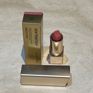 Hourglass Unlocked Satin Crème Lipstick - 344 Tulip